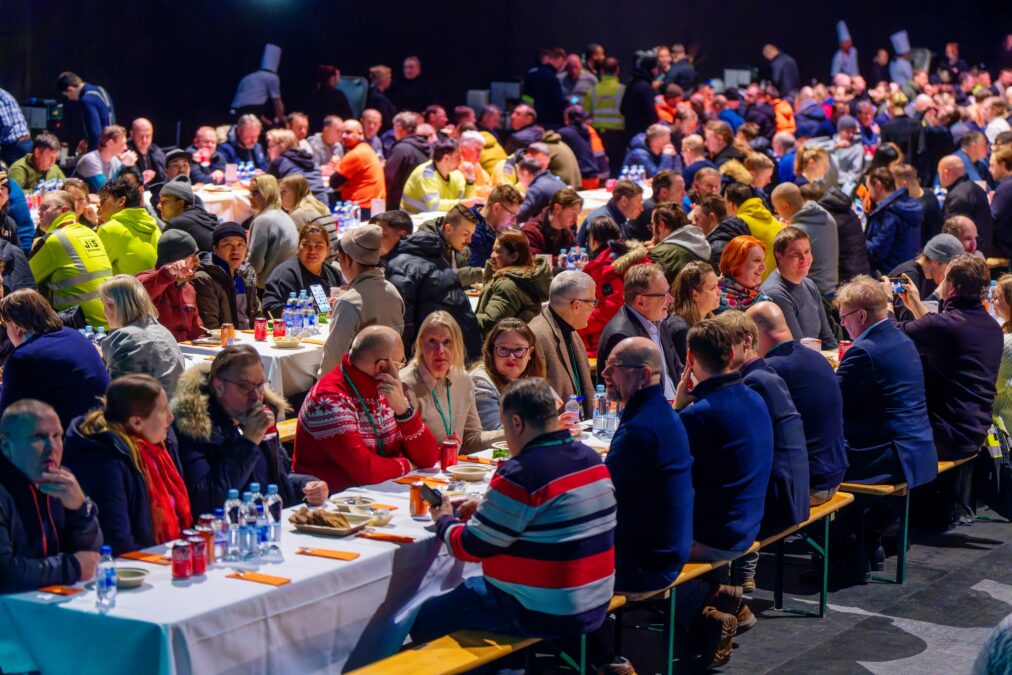 Laakson yhteissairaala -hankkeen harjannostajaisia juhlittiin Helsingin jäähallilla 15.1.2026.
